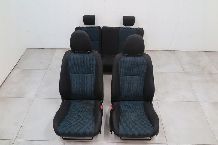 complete stoelen set Toyota Yaris III 3 11-, Auto-onderdelen, Interieur en Bekleding, Gebruikt, Verzenden