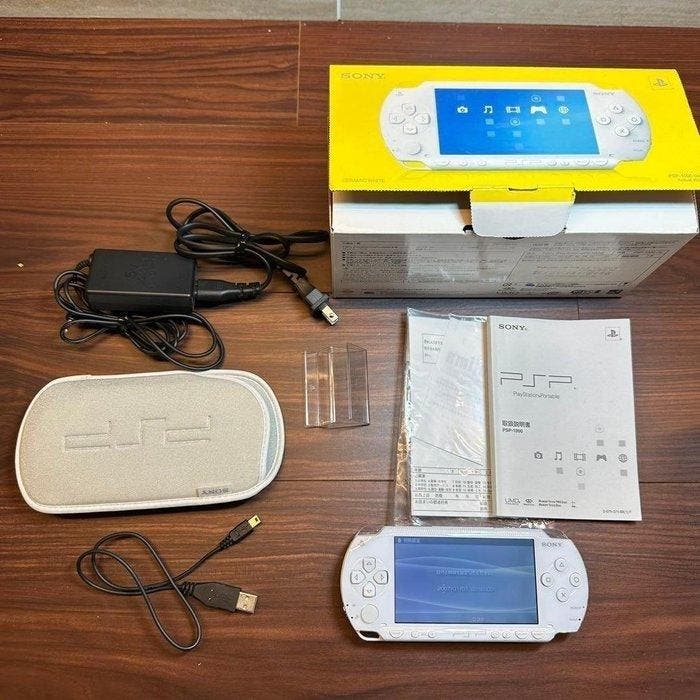 PlayStation_Portable - Playstation Portable (PSP) - Sony PSP, Games en Spelcomputers, Spelcomputers | Overige Accessoires