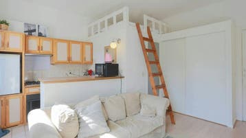 Appartement aan Rue Souveraine, Ixelles, 20 tot 35 m²
