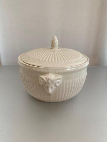Wedgwood - Assiette de service (2) - Edme - Porcelaine