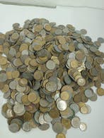 Spanje. A bulk load of Spanish pesetas 5 KG (Zonder