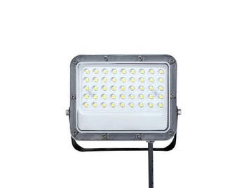 Veiling - 20x 30W 3000K LED Breedstralers met Lens Waterdich, Nieuw