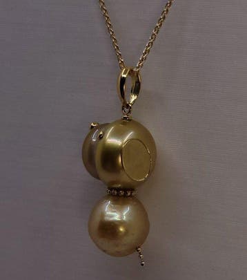 Ketting met hanger - 18 karaat Geel goud, Diep gouden, Handtassen en Accessoires