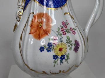 Porcelaine de Paris - Parts of a magnificent coffee service