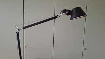 Artemide - Michele De Lucchi, Giancarlo Fassina - Tafellamp
