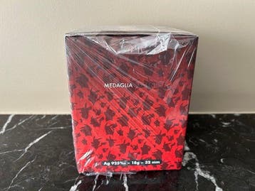 Pokémon - 1 Sealed box - Various sets, Nieuw