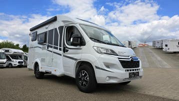 Capron Sunlight V60 als nieuw met slechts 2769 km 62079, Half-integraal