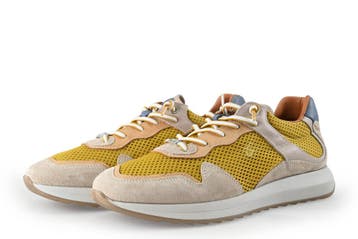 Echt Sneakers in maat 42 Geel, Kleding | Heren, Schoenen, Echt, Overige kleuren, Verzenden, Zo goed als nieuw
