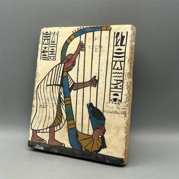 Replica van het oude Egyptische Houten plaquette waarop een