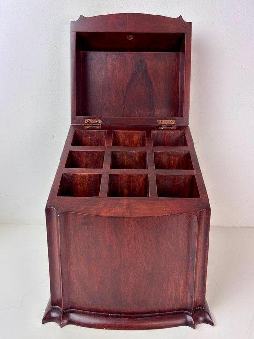 Doos - Victoriaanse stijl mahonie houten bestekkist /, Antiek en Kunst, Antiek | Meubels | Tafels