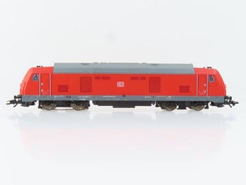 Märklin H0 - 36645 - Locomotive diesel (1) - BR 245 - DB, Nieuw