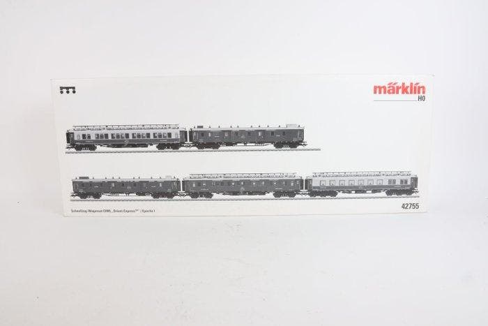 Märklin H0 - 42755 - Ensemble de wagons de passagers pour, Hobby en Vrije tijd, Modeltreinen | H0