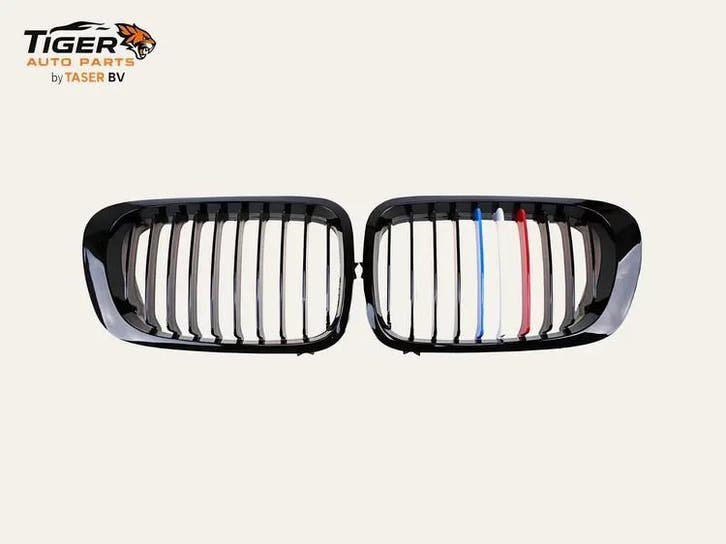 BMW E46 facelift grillen zwart M-kleuren Sedan Touring, Auto-onderdelen, Carrosserie, Nieuw, BMW, Voor, Motorkap