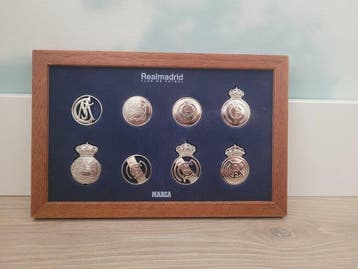 Wittegouden schilden Real Madrid Club de Fútbol.