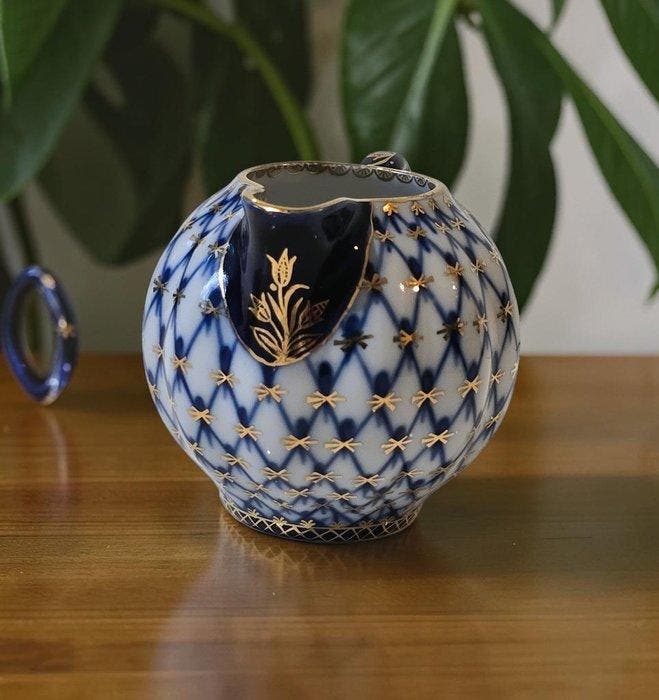 Lomonosov - Suiker en roomstel (2) - Cobalt Net - Porselein, Antiek en Kunst, Antiek | Meubels | Tafels