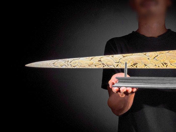 Geen minimumprijs - Indrukwekkende, uitgehouwen grote, Antiek en Kunst, Kunst | Designobjecten