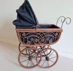 Unknown Manufacturer - Poussette-jouet Antique Style