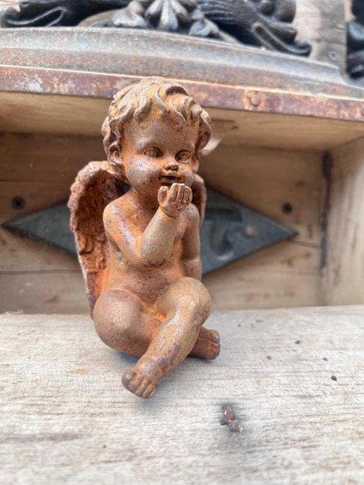 Decoratief ornament - Europa - Zittende engelfiguur, Antiek en Kunst, Curiosa en Brocante