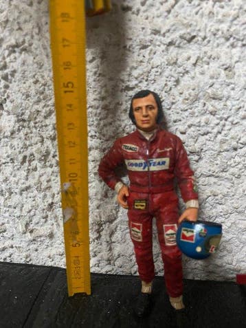 1:12 - Voiture miniature (2) - Ferrari 312T Gilles, Nieuw