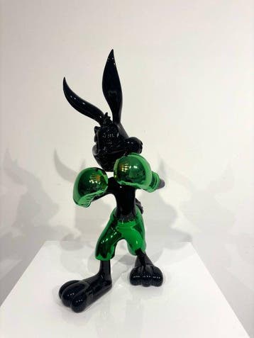 Van Apple - K.O. Bunny - Rolex