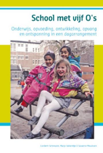 SCHOOL MET VIJF OS 9789085600473 M. Valkestijn, Boeken, Verzenden, Zo goed als nieuw, M. Valkestijn