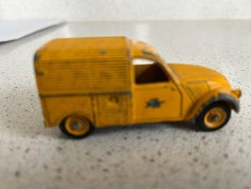 Dinky Toys 1:43 - Voiture miniature (2) - Citroën 2CV, Nieuw