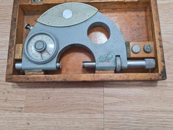 Lot of 3 Vintage Industrial Dial Snap Gauges / Passameters –