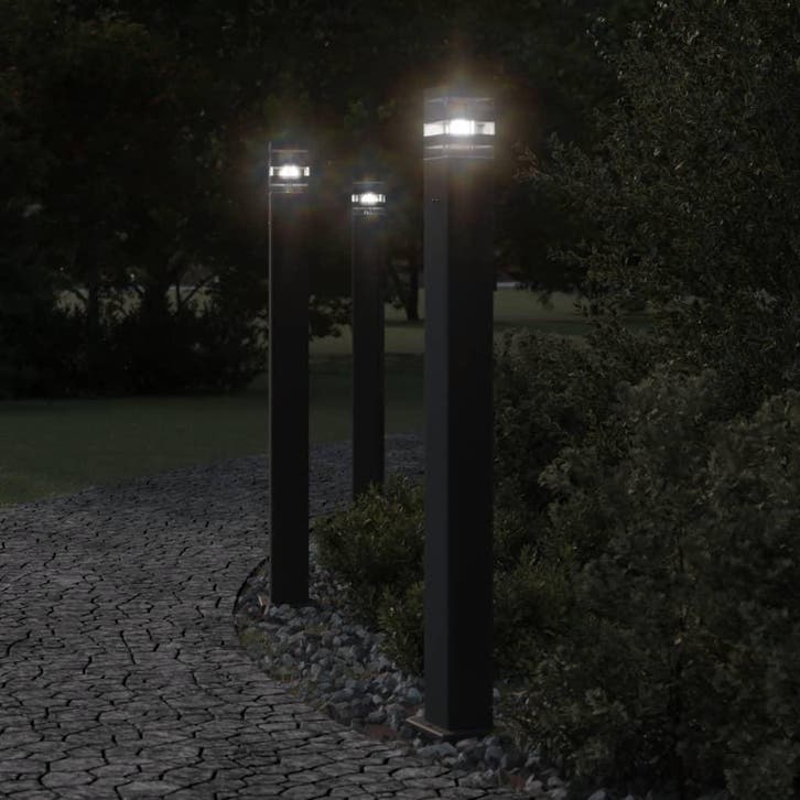 vidaXL Vloerlamp voor buiten met stopcontact 110 cm, Tuin en Terras, Buitenverlichting, Nieuw, Verzenden