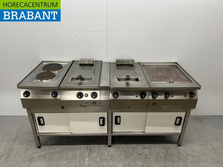 RVS MKN baklijn 2 pits fornuis, 2 x friteuse en bakplaat, Zakelijke goederen, Horeca | Keukenapparatuur, Ophalen of Verzenden