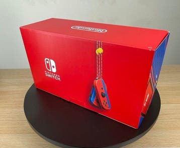Nintendo - Switch - Mario Red & Blue Edition - Spelcomputer