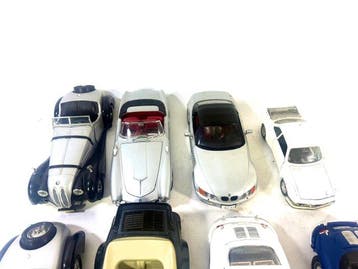 Bburago, Revell, UT Models - Model sportwagen (8) - BMW 3.0, Nieuw