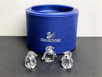 Swarovski - Figurine - Penguins babys set of 3 - 209588 -, Antiquités & Art
