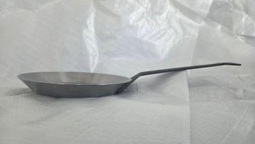 Alessi - Richard Sapper - Poêle - La Ceinture dOrion -