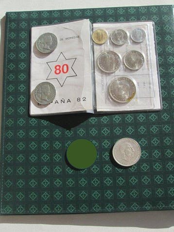 Spanje. Magnífico álbum LEUCHTTURM con más de 350 monedas, Postzegels en Munten