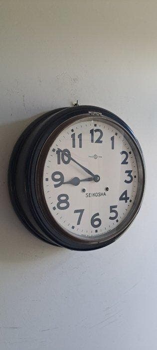 Pièce dhorlogerie industrielle - Industrial