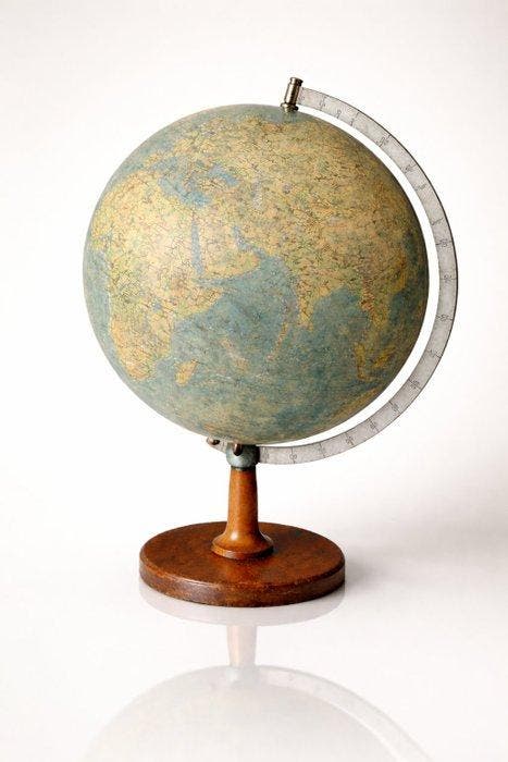 Terrestrial table globe - Andrzej Lorentsky i Gustaw Wuttke, Antiek en Kunst, Curiosa en Brocante