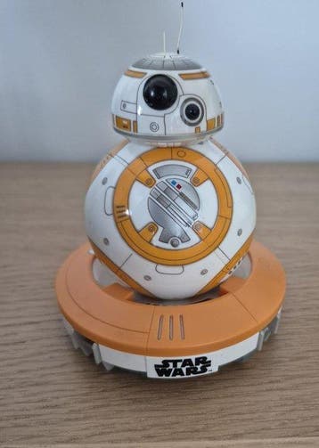 BB-8 App-Enabled Droid by Sphero – Complete with USB cable