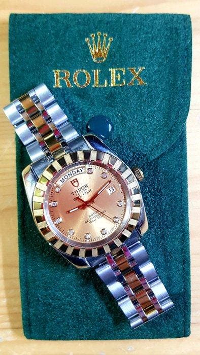 Tudor - Classic Geneva Date+Day - 40mm - Zonder, Bijoux, Sacs & Beauté, Montres | Anciennes | Antiquités