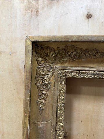 Lijst - gouden zecchino, Hout - Franse kroonlijst XIXe eeuw.