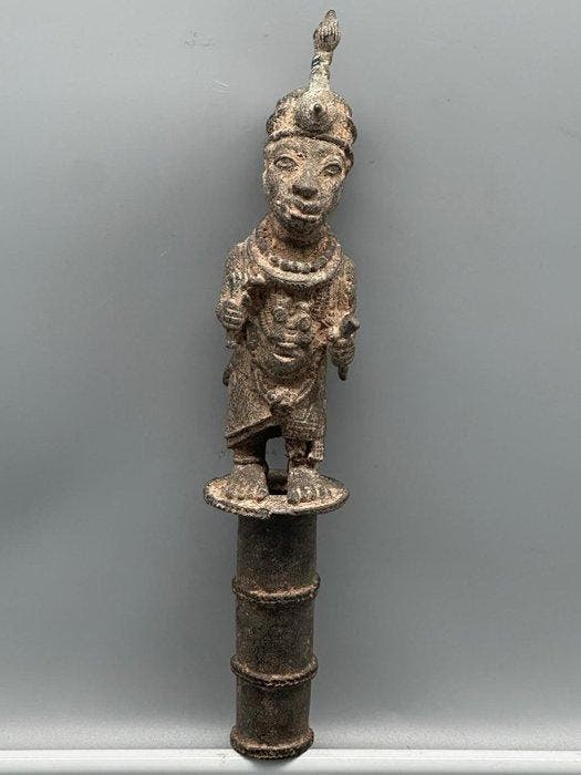 Beeld, Statue Baton de commandement Ifé en Bronze - 34 cm -, Antiquités & Art, Art | Art non-occidental
