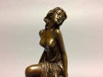 sculptuur, Vrouw in uitdagende pose - 29 cm - Brons