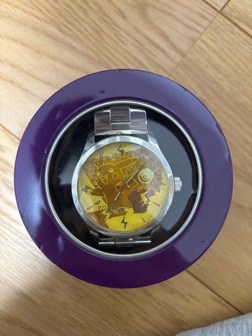 Pikachu Crystal Cut Wristwatch Stainless Steel Collector’s