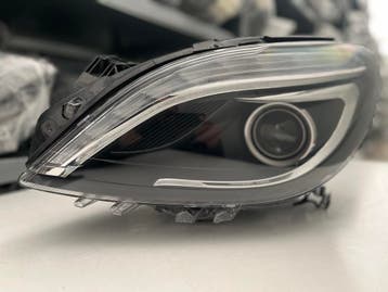 MERCEDES B KLASSE W246 XENON KOPLAMP LINKS A2468207161, Verzenden