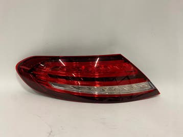 Mercedes C-Klasse W205 Coupe Cabrio 18- LIFT Achterlicht Lin, Verzenden, Gebruikt