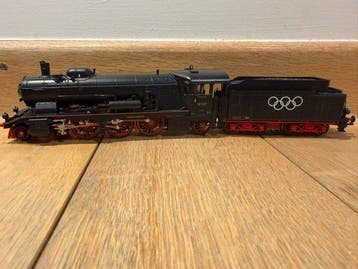 Märklin H0 - 34112 - Stoomlocomotief met tender (1) - BR, Nieuw