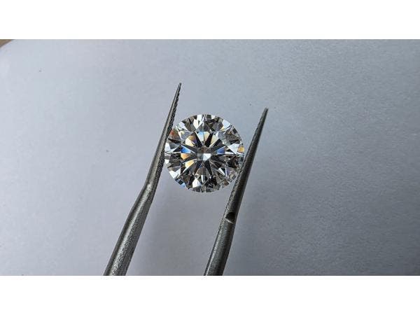 Veiling - Diamant briljant 3.40 crt ( IGI gecertificeerd ), Bijoux, Sacs & Beauté, Pierres précieuses