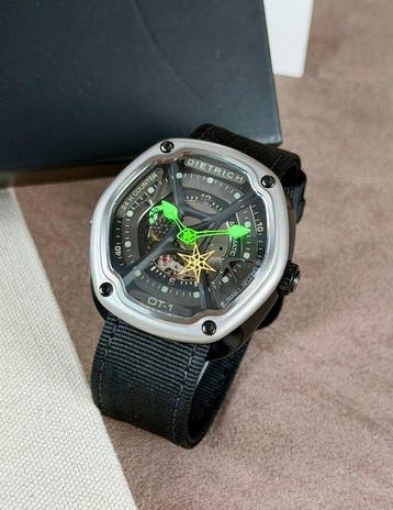 Dietrich - Organic Time Automatic Skeleton black/green -, Nieuw