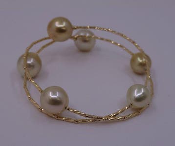 Armband - 18 karaat Geel goud, 10×11,5 mm gouden South Sea