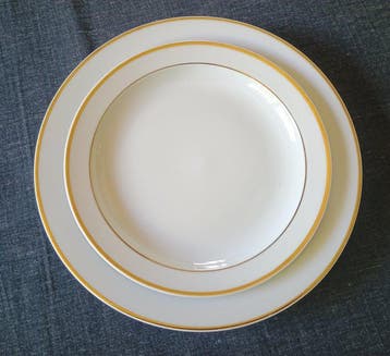 Seltmann Weiden - Tafelservies (18) - Bordo oro - 24 kt goud, Antiek en Kunst