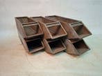 Industrieel design Bak - Metaal - 1970-1980 - Stapelbakken